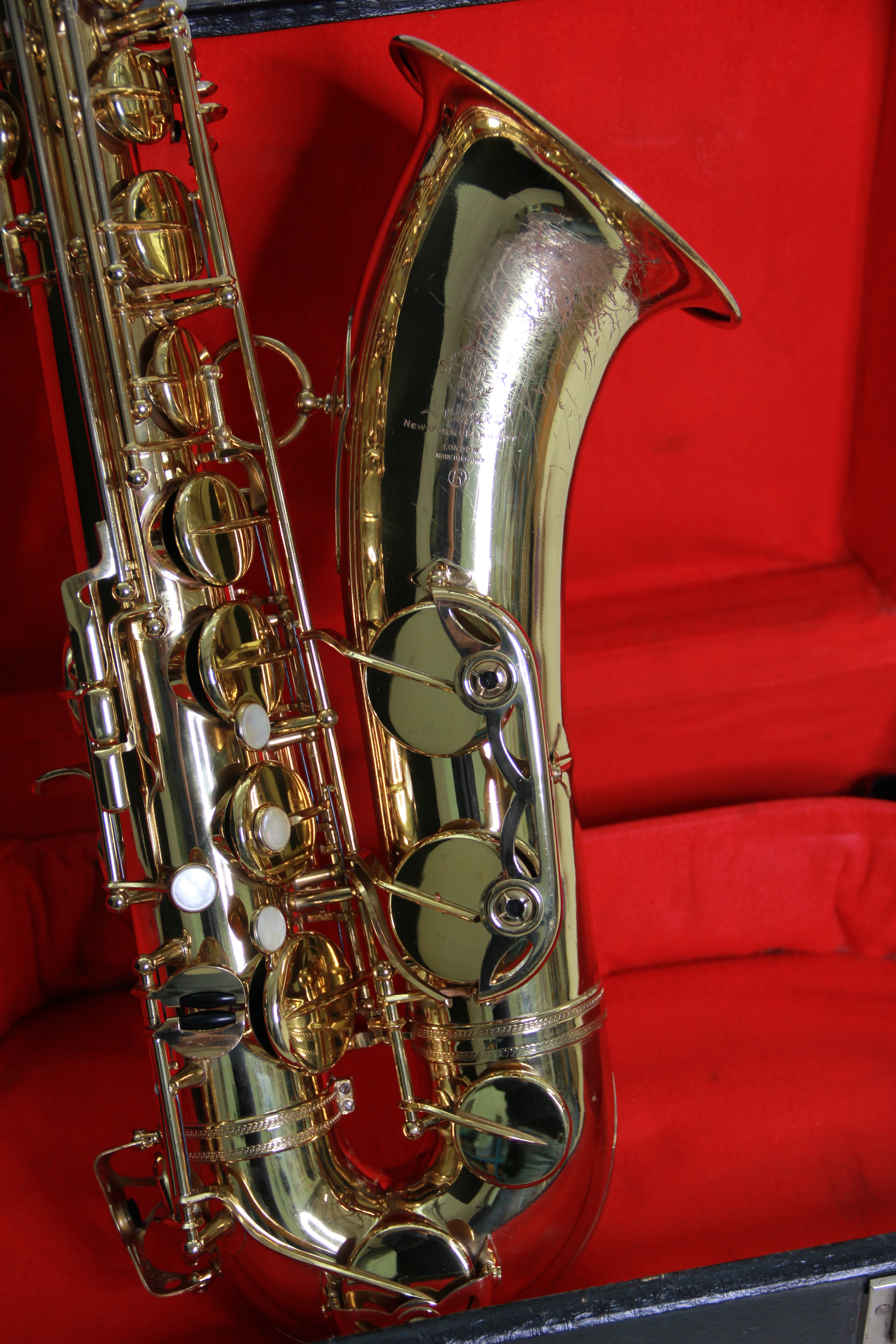 Second hand deals tenor saxophone