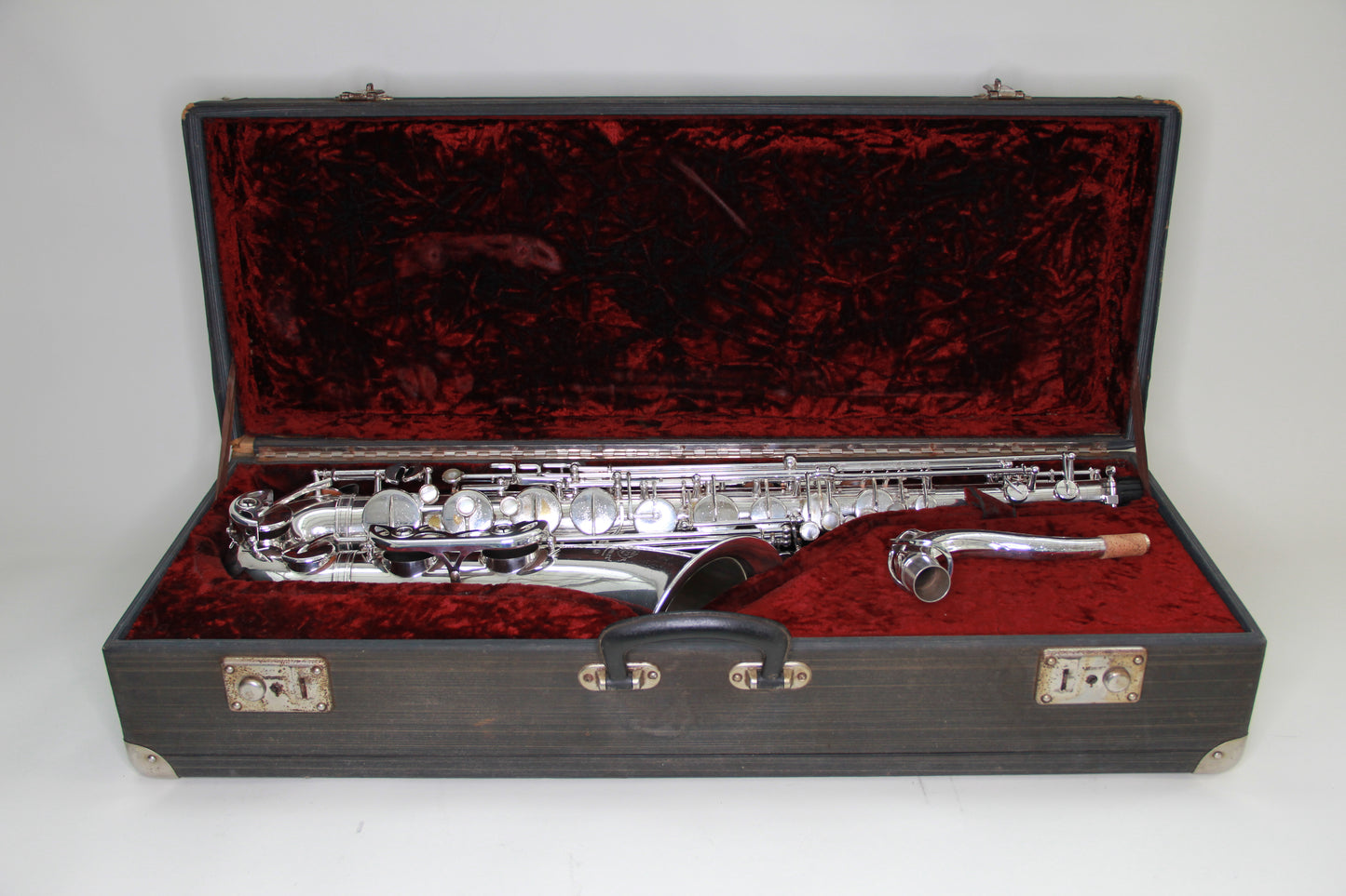 Splendid tenor Mark VI silver plated N°156255