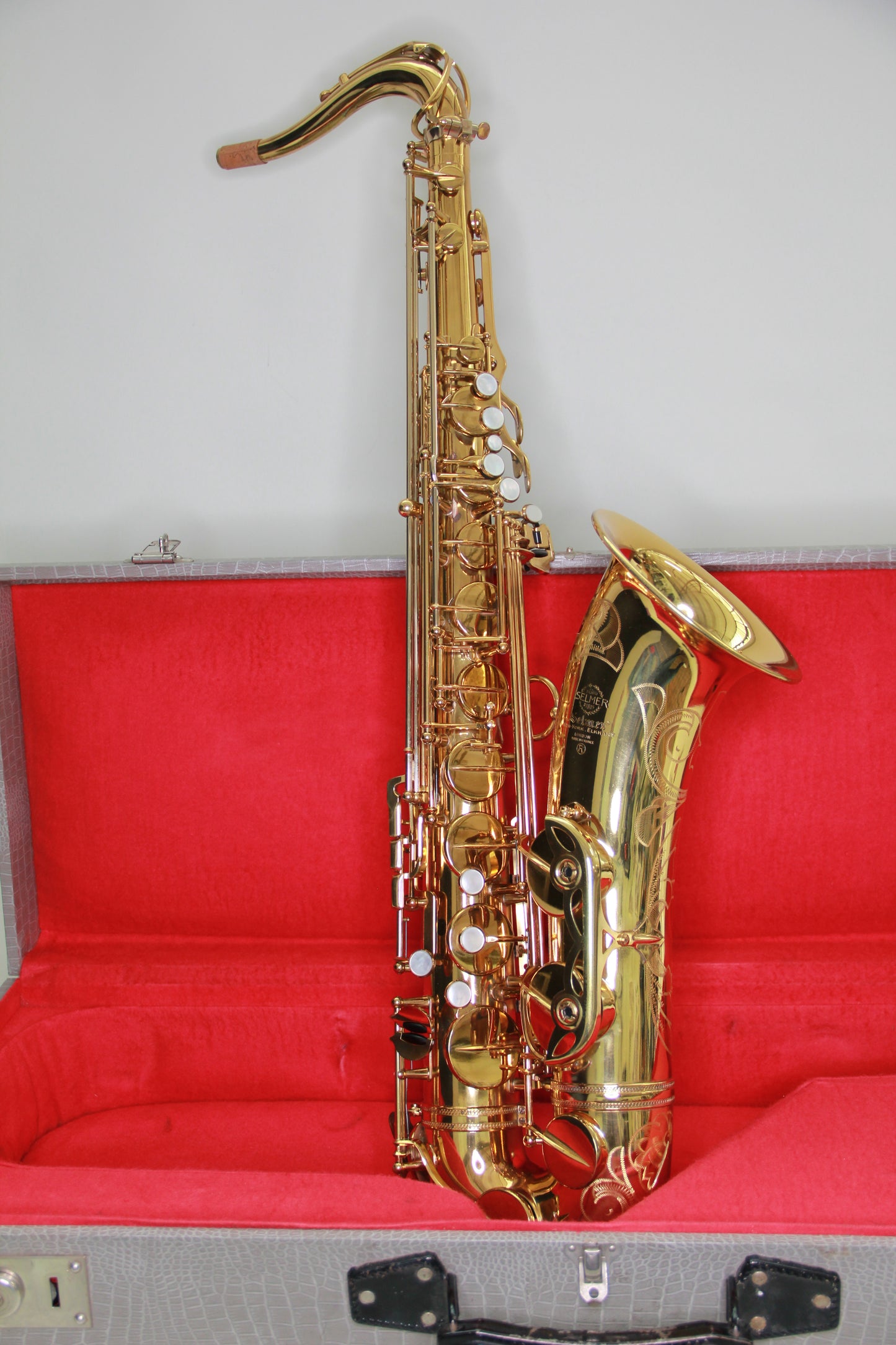 Mark VI tenor saxophone lacquered N°97609