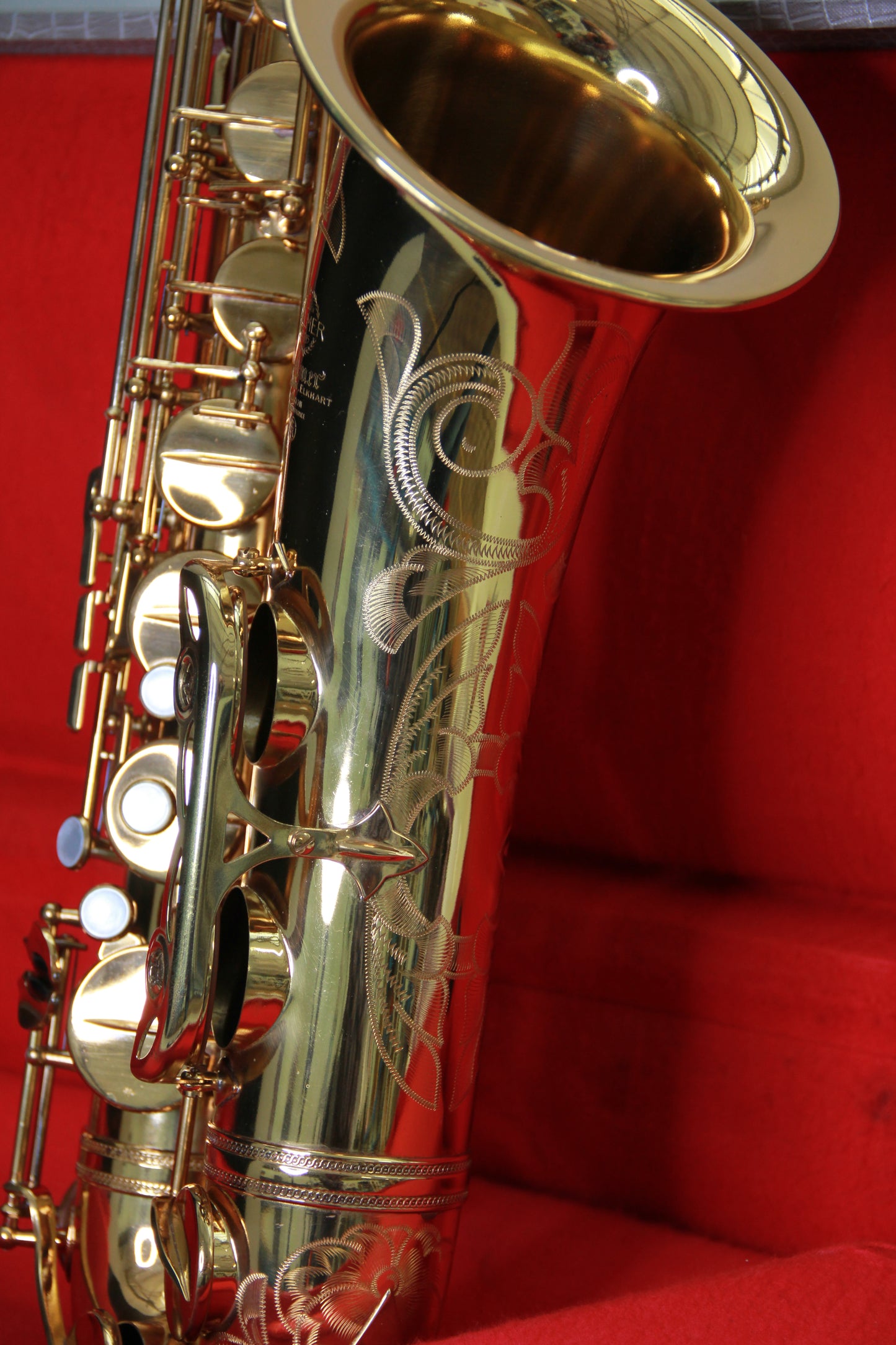 Mark VI tenor saxophone lacquered N°97609