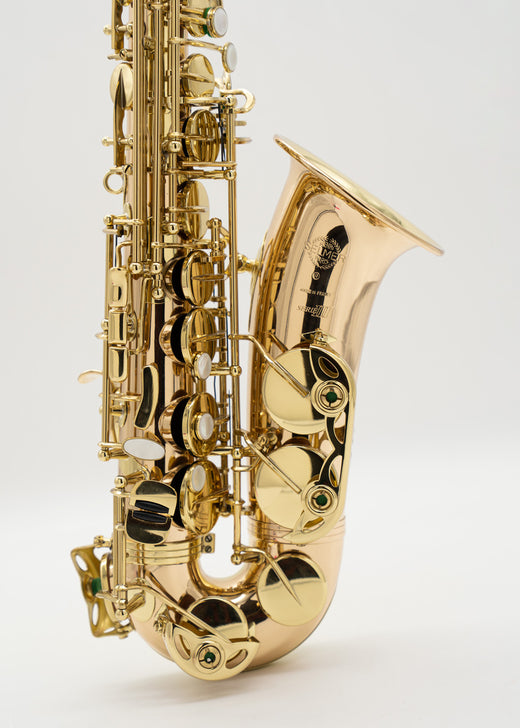 Alto SELMER sax SERIES III lacquered with serial 640401 (SOLD)